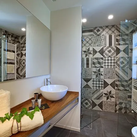 Cascina Alberta Winery & - *