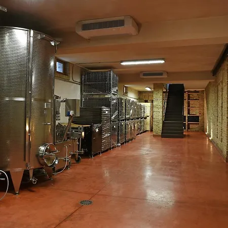 Cascina Alberta Winery & - *